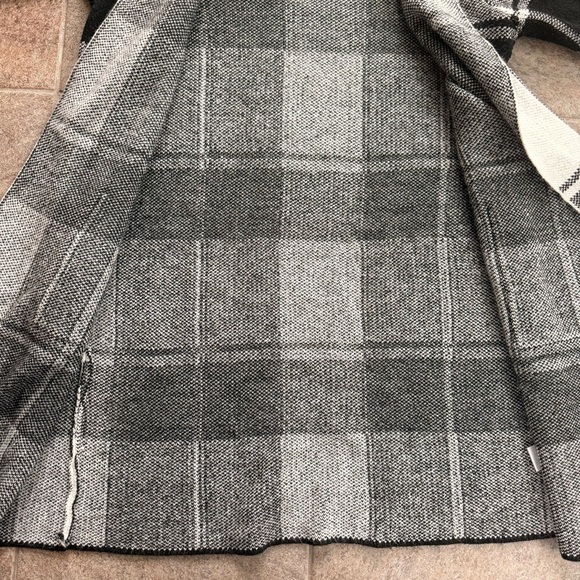 Stitch Fix Fortune + Ivy Plaid Open Front Cardigan Sweater Size Medium - Picture 6 of 7